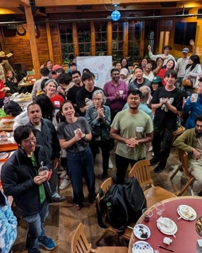 picture of attendees at a past ELSO event